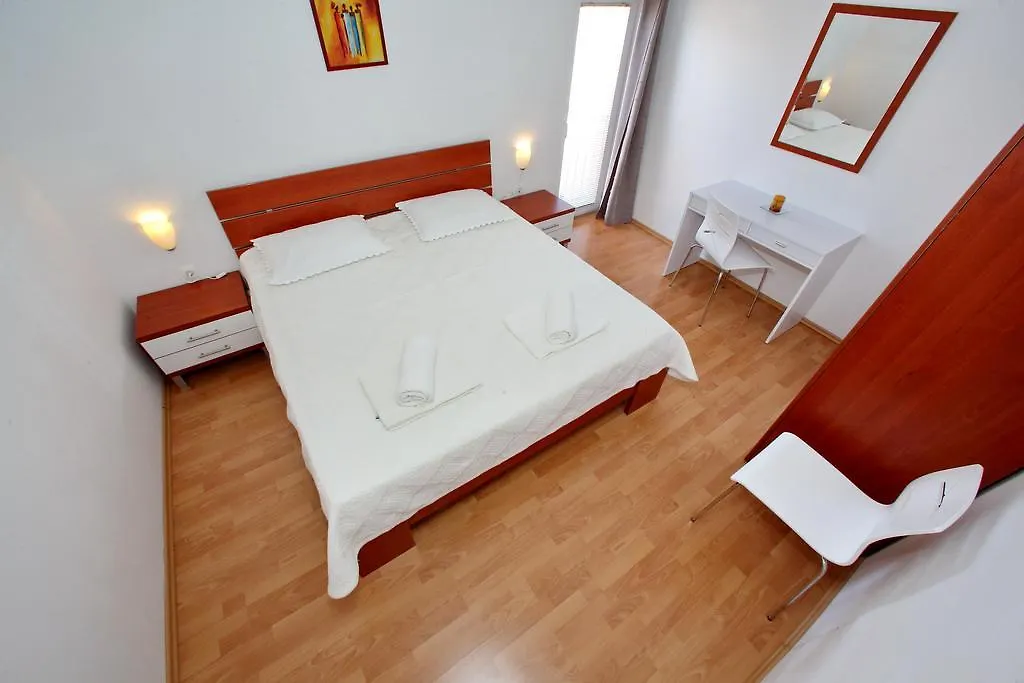 Apartments Andreja Pag Town