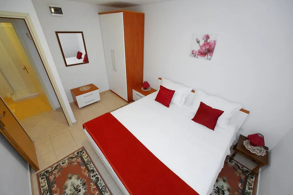 Apartments Andreja Pag Town