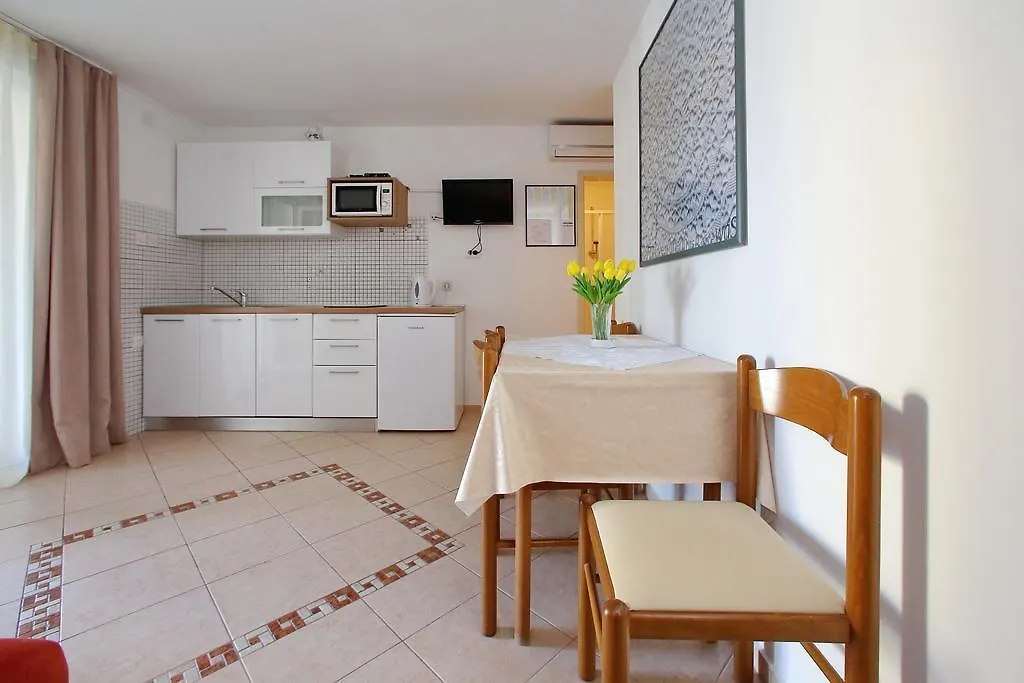 Apartments Andreja Pag Town