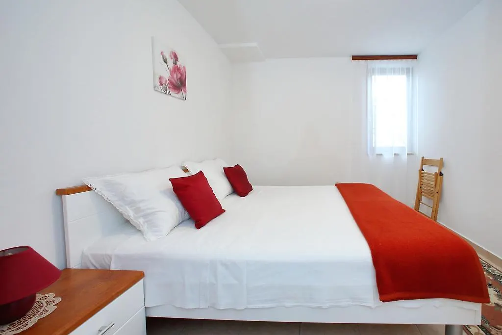 Apartments Andreja Pag Town 0*,