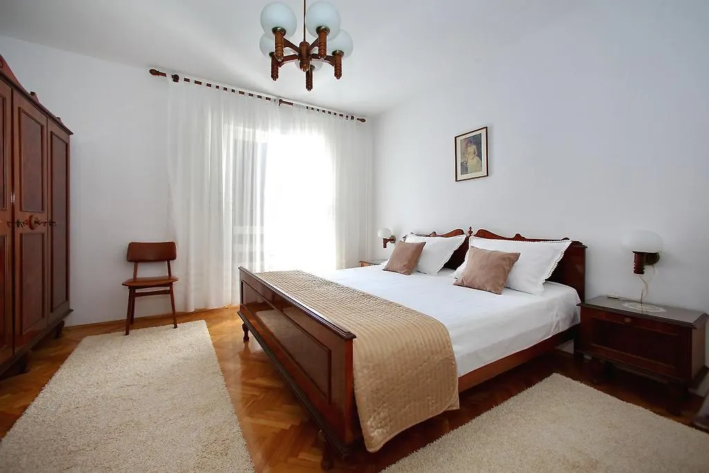 Apartments Andreja Pag Town