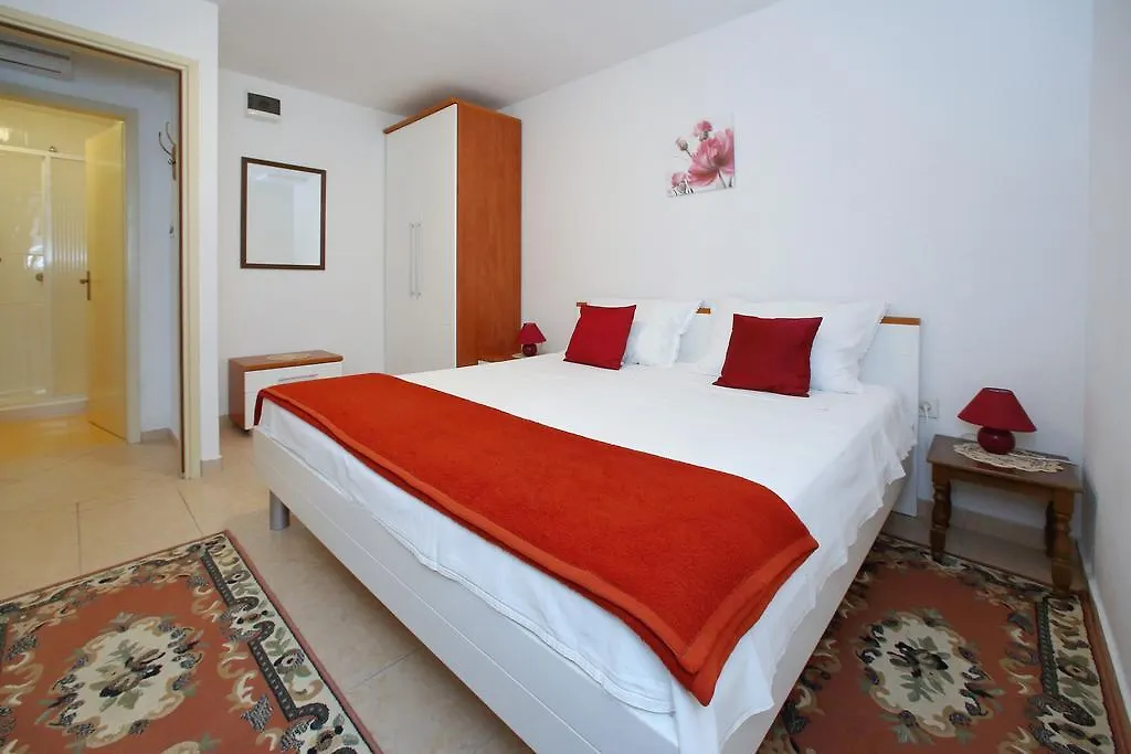 Apartments Andreja Pag Town
