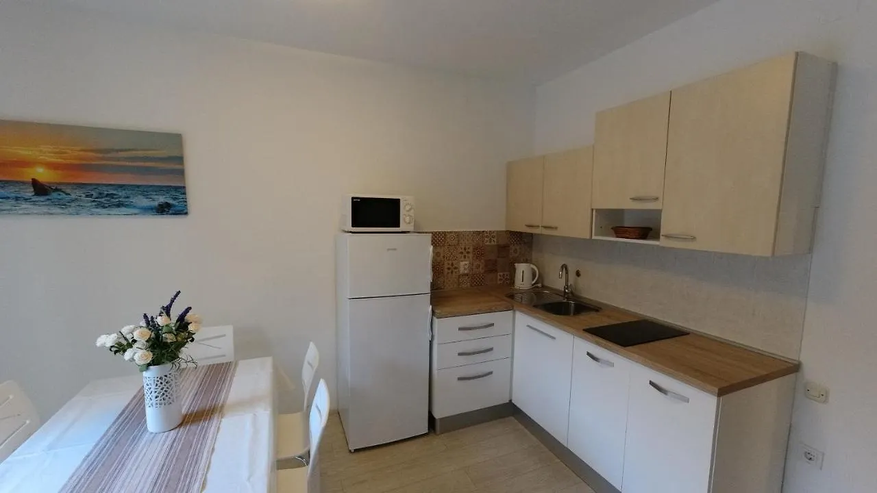 Apartments Andreja Pag Town